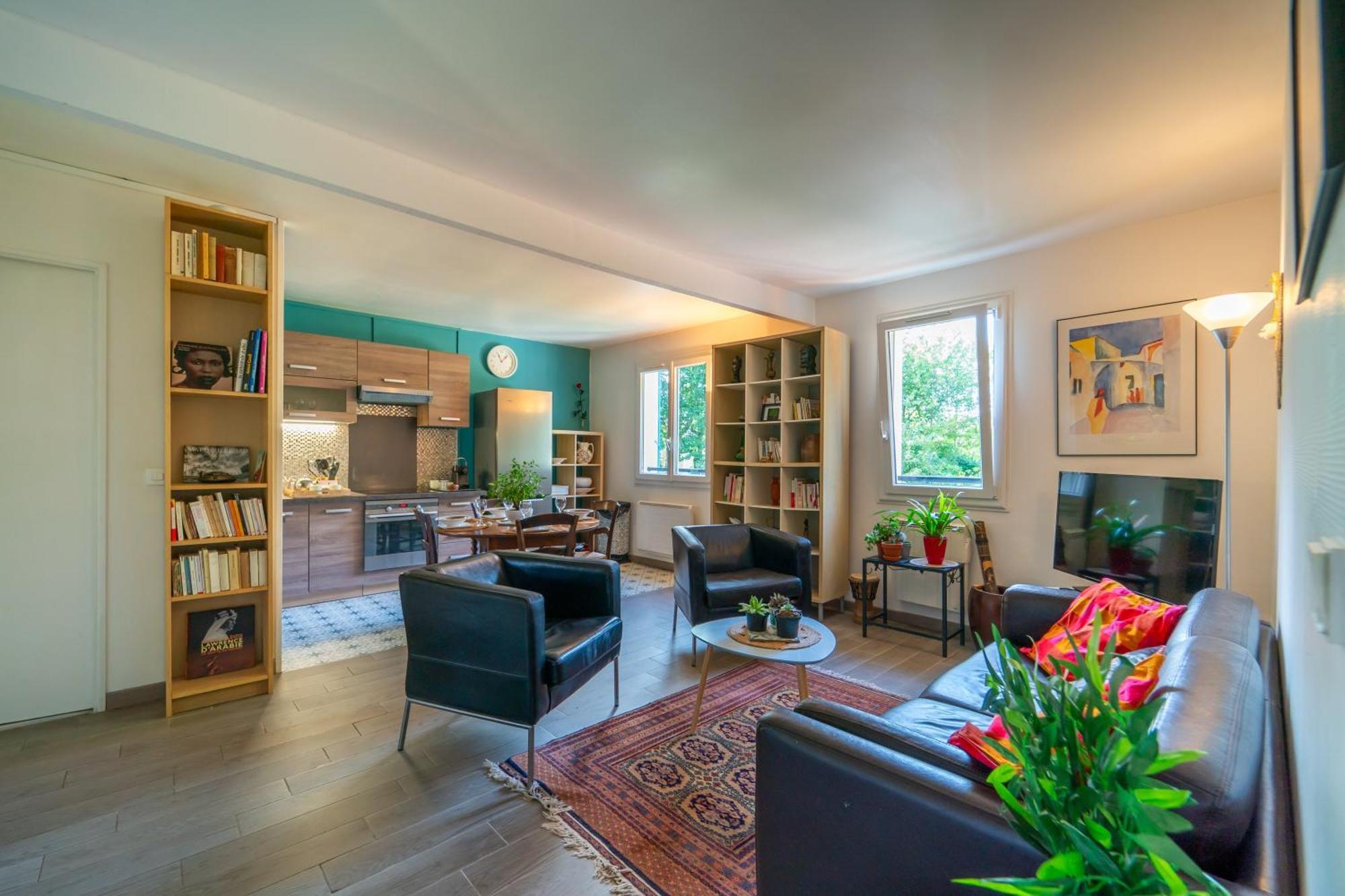 Les Volets Bleus Apartment Ренжи Екстериор снимка